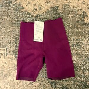Lululemon CHILLED GRAPE shorts